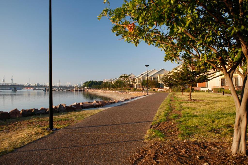 Newcastle Harbourside Terraces Apartamento Exterior foto